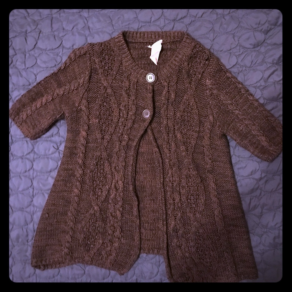 Brown Sweater size Large